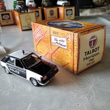 voiture miniature 1/43 –