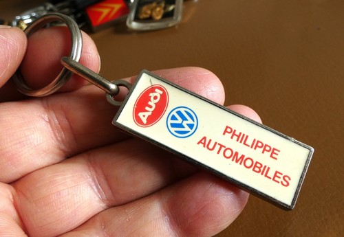 Ancien porte clé automobiles - clé,