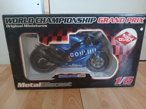 Yamaha y2rm1 v rossi - yamaha,