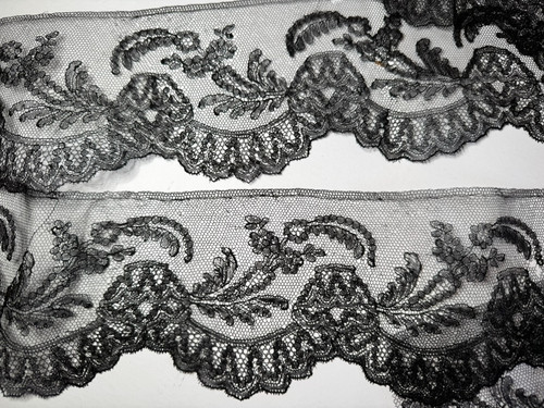 Dentelle ancienne volant en - dentelle,