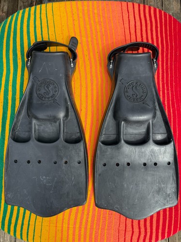 Scubapro jet fins - large, open