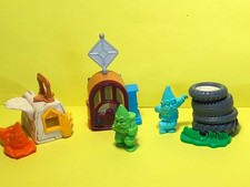 L3 - 3 Kinder 1999   Nains et drôles de maisons K99 45 / K99 46 / K99 48