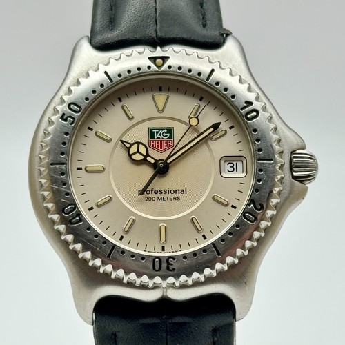 Montre quartz pour homme - à,