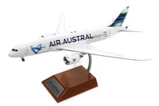 Boeing 787-8 Air Austral Reg : F-Crdo W/Support - INFLIGHT200 IF7870616 1/200 -