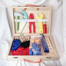 ensemble de jouets en bois