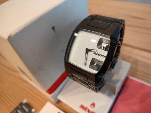 Nixon banks watch black - banks,
