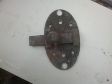 grande targette ou verrou ancien en fer forgé