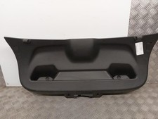 Garniture hayon PEUGEOT 208 2