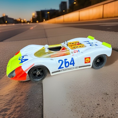 Starter porsche 908 - 1:43,