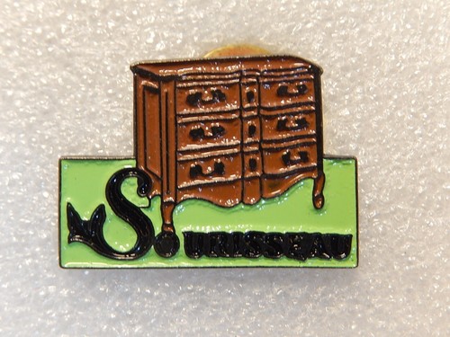 Pin meuble sourisseau - pin´s,