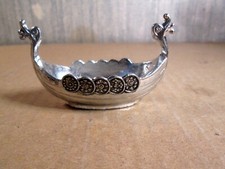 SALIERE en ETAIN Drakkar Bateau Viking HANDSTOPT Sel Salt Saltz