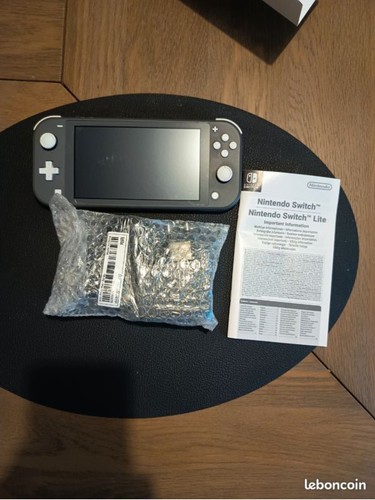 Nintendo switch lite - switch,