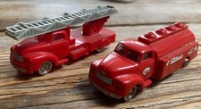 LEGO lot 2 camions Bedford pompiers échelle citerne Esso RARE