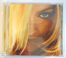 MADONNA : NEW CD GREATEST HITS