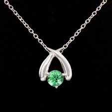 Fin Vert Saphir Rond Coupe