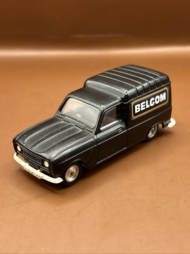 R1067 solido renault 4 - solido,