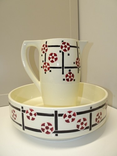 Joli ancien service toilette - -joli,