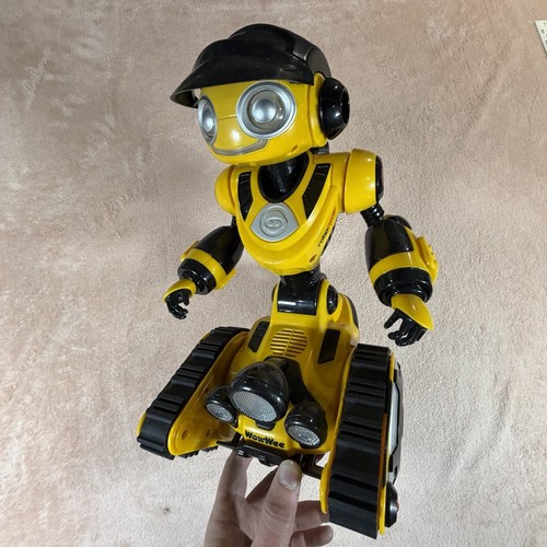 Wowwee roborover robot yellow - wowwee,
