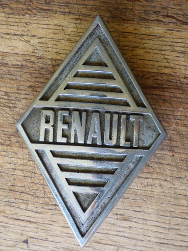 Rare gros insigne calandre - de,