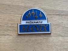 a  PINS PIN SEXY PIN-UP PRESERVATIF MANIX VERSION EGF DORE