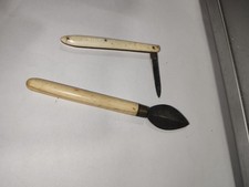 Ancien couteau grattoir A