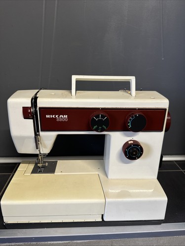 Machine coudre riccar 3300 - à,
