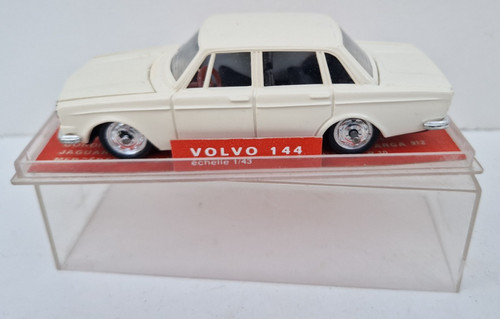 Minialuxe volvo 144 - neuve, en