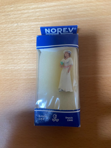 Norev plastique ancienne - norev,