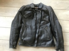 Veste en cuir de moto femme