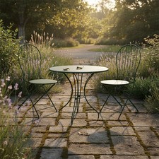Ensemble table et chaises