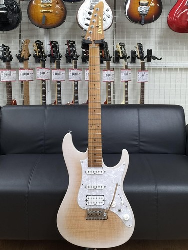 Guitare électrique ibanez - guitare,