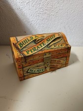 Maquette de bateau pirate dans