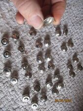 4 Caches Vis de Mobilier