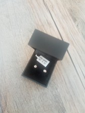 puces oreilles or jaune 9 ct diamants