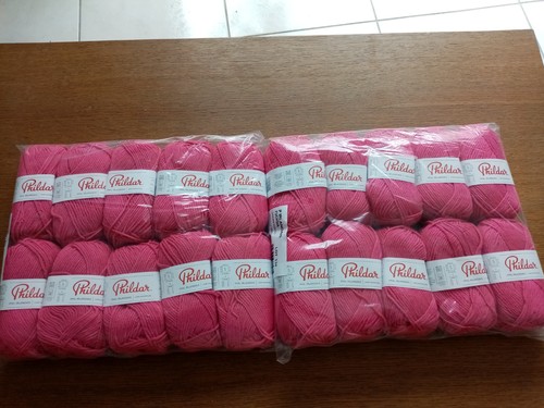 Lot pelotes laine - 51,