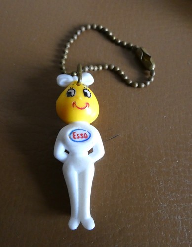Ancien porte clé - , esso