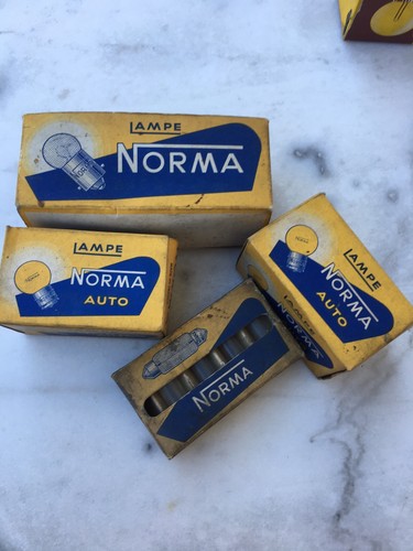 Automobilia voiture ancienne - automobilia,