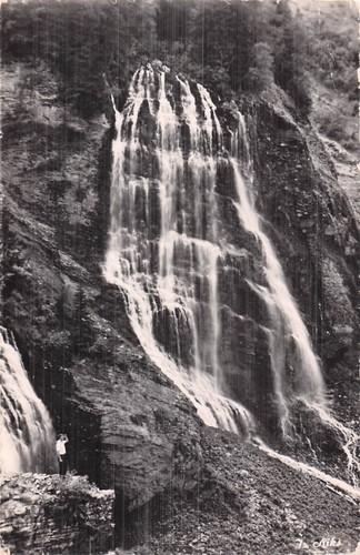 Sixt pleureuse cascade - pleureuse,
