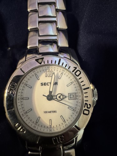 Sector 200 quartz analog - sector,