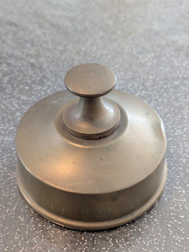 Poids ancien laiton cuivre 307 - poids,