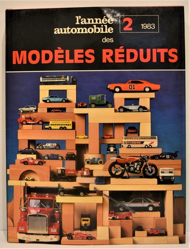 Livre année automobile - livre, des