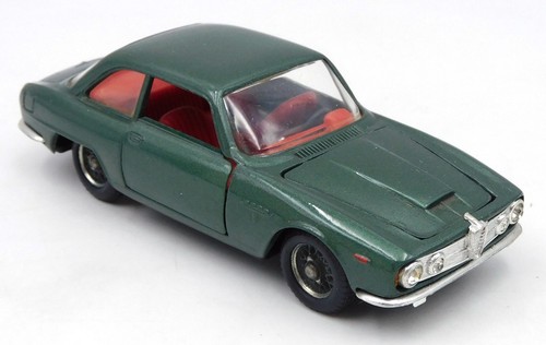 Politoys alfa romeo 2600 - romeo,