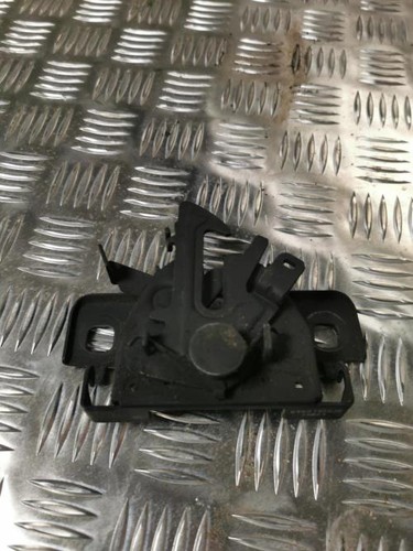Serrure capot renault clio - serrure,