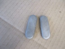 Caches de vis de pontets de guidon pour Yamaha 125 TDR modèle 4FU / 5AE