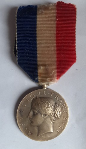 Médaille actes dévouement - de,