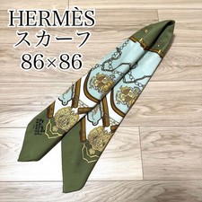 Foulard en soie HERMES vert