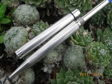 SOMPTUEUX STYLO BILLE SHEAFFER