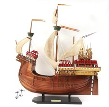 Tres belle maquette en bois HARRY POTTER - LE DUMSTRANG - longueur : 52 cm 