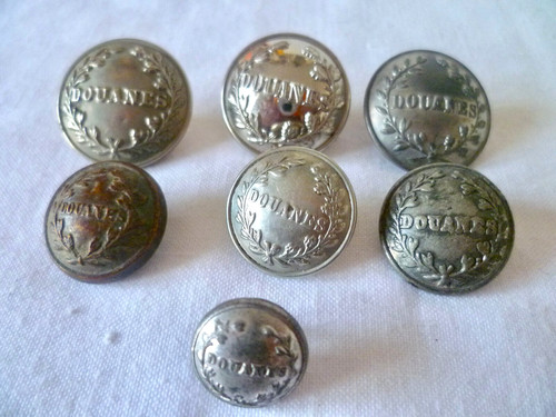 Boutons anciens d - boutons,