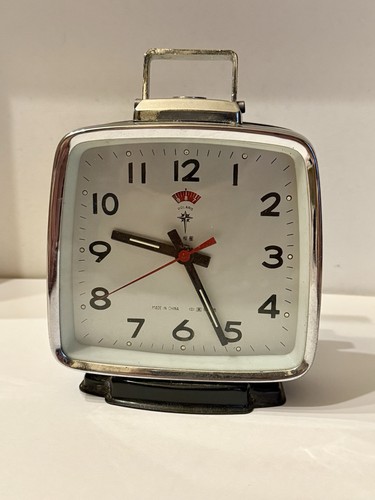 Réveil vintage polaris - réveil,